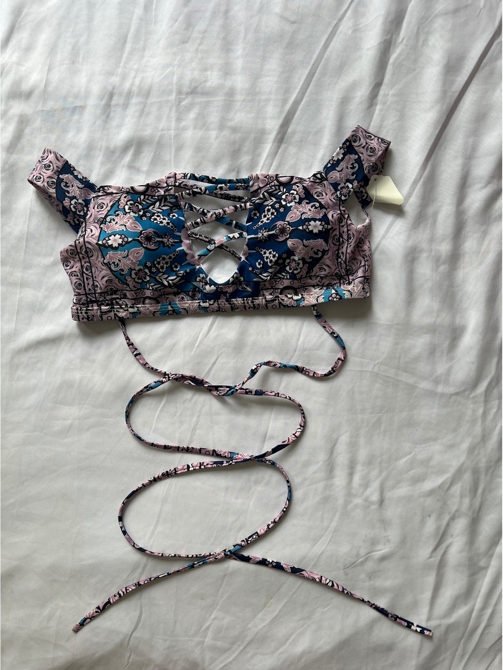 Oketion Floral Print Bikini Top